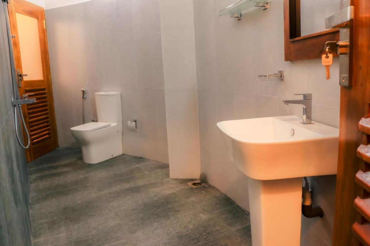 Senu Lagoon Villa Tangalle Ngoại thất bức ảnh