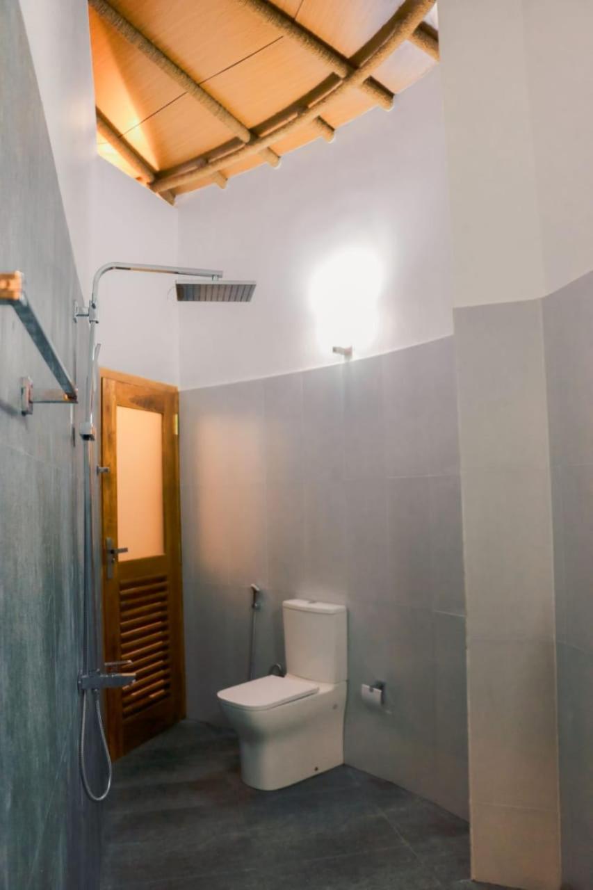 Senu Lagoon Villa Tangalle Ngoại thất bức ảnh