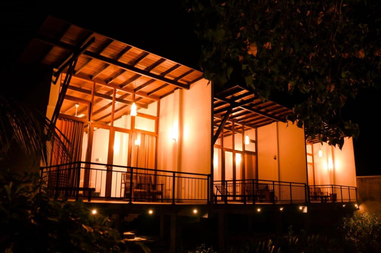 Senu Lagoon Villa Tangalle Ngoại thất bức ảnh