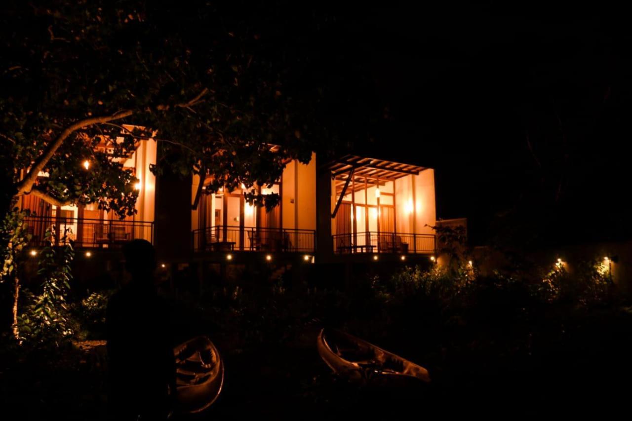 Senu Lagoon Villa Tangalle Ngoại thất bức ảnh